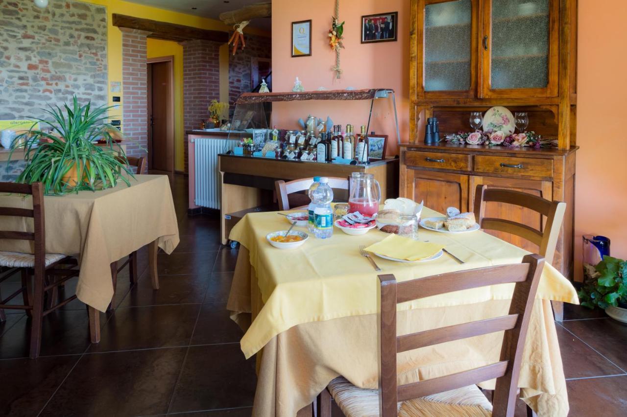 All'ombra Del Castello Bed & Breakfast *