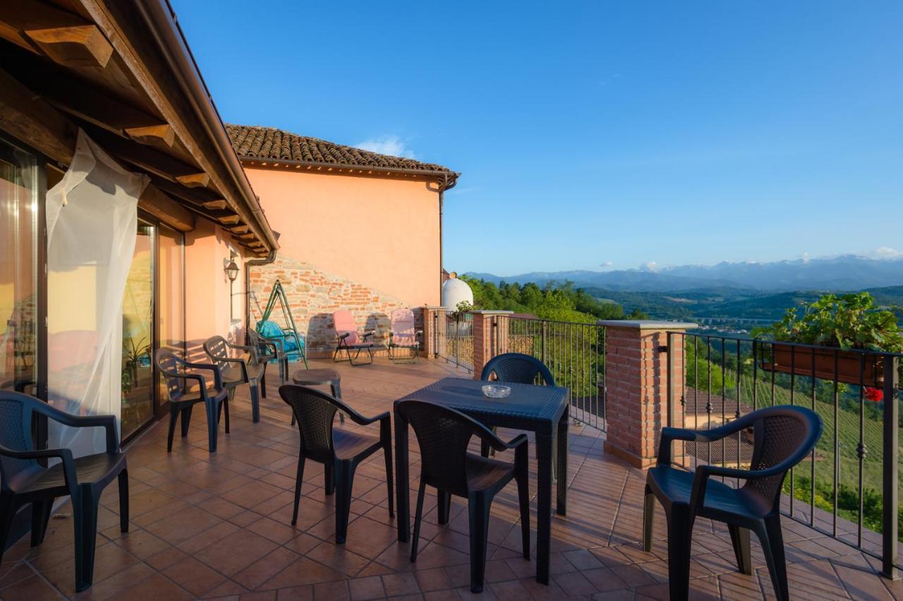 All'ombra Del Castello Bed & Breakfast Ciglie
